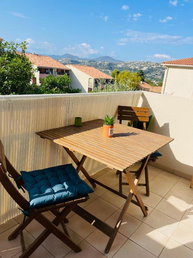 Studio Cosy Avec Terrasse Et Garage Saint-Laurent Du Var Limitrophe Nice Kültér fotó